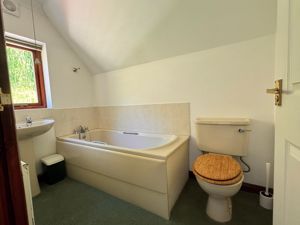 Photo 11- click for photo gallery